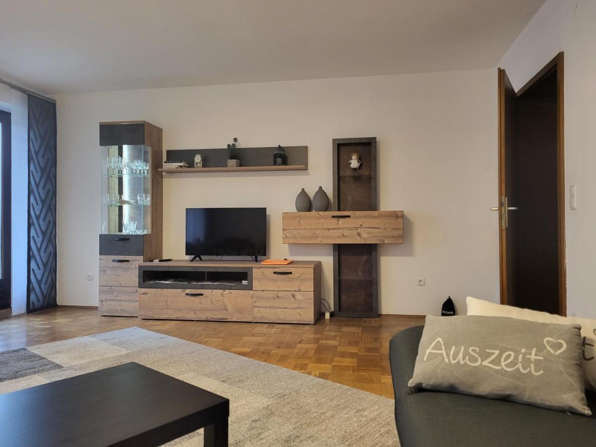 Andys Ferienwohnung Нойщад ан дер Валднаб Екстериор снимка
