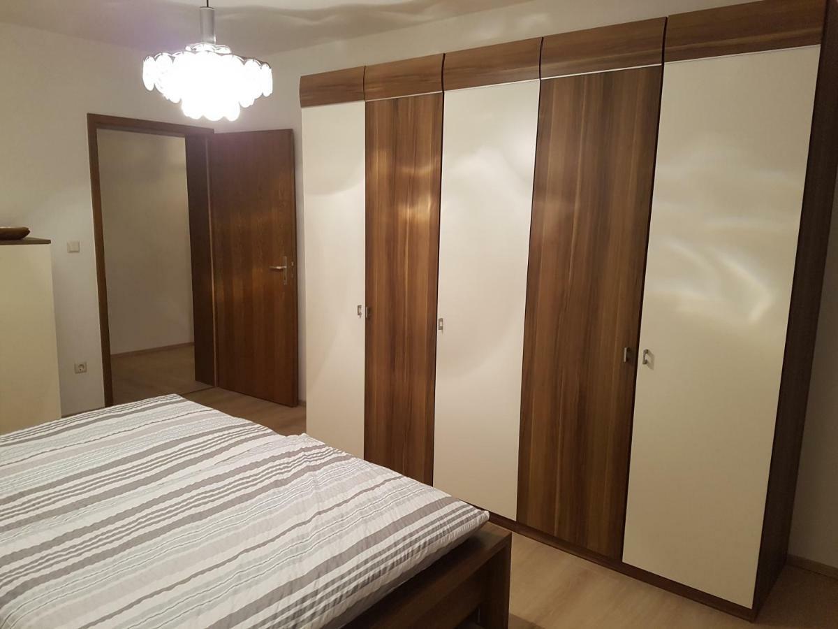 Andys Ferienwohnung Нойщад ан дер Валднаб Екстериор снимка